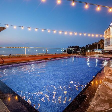 Aewol Oceanstay Jeju Exterior photo