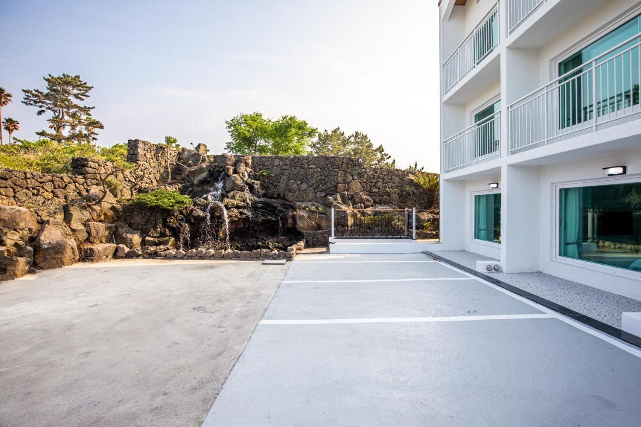 Aewol Oceanstay Jeju Exterior photo
